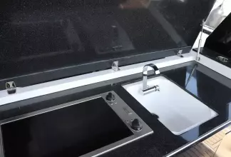 Thumbnail von Virtue V10 Top