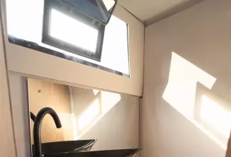 Thumbnail von Virtue V10 Top