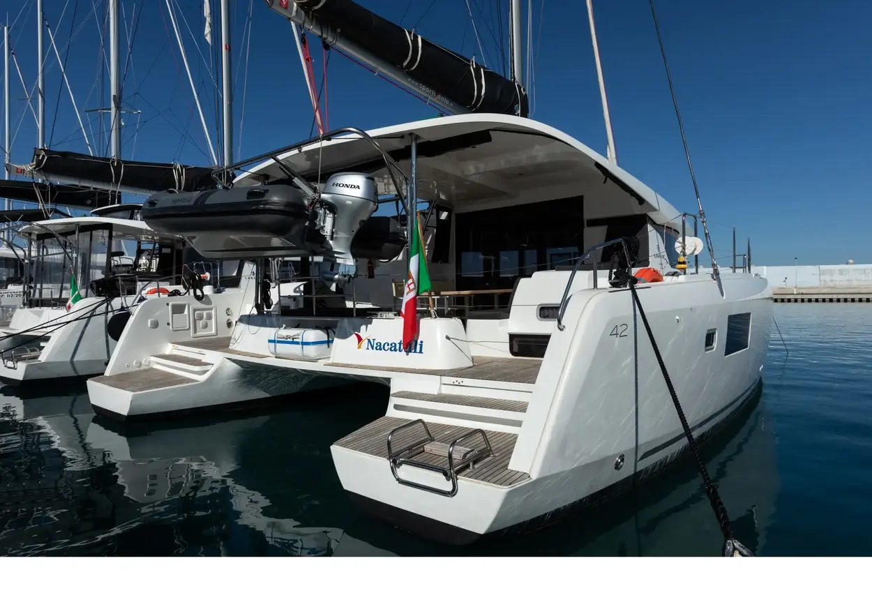 Lagoon 42 Nacatuli - Standard line