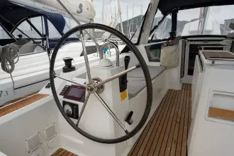 Thumbnail von Beneteau Oceanis 38.1 Era - Standard line