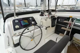 Thumbnail von Lagoon 42 Cappero - Standard line