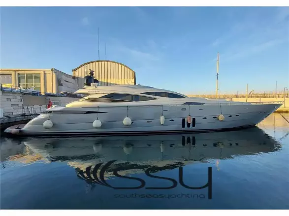 Pershing 115 LA CIMA 3