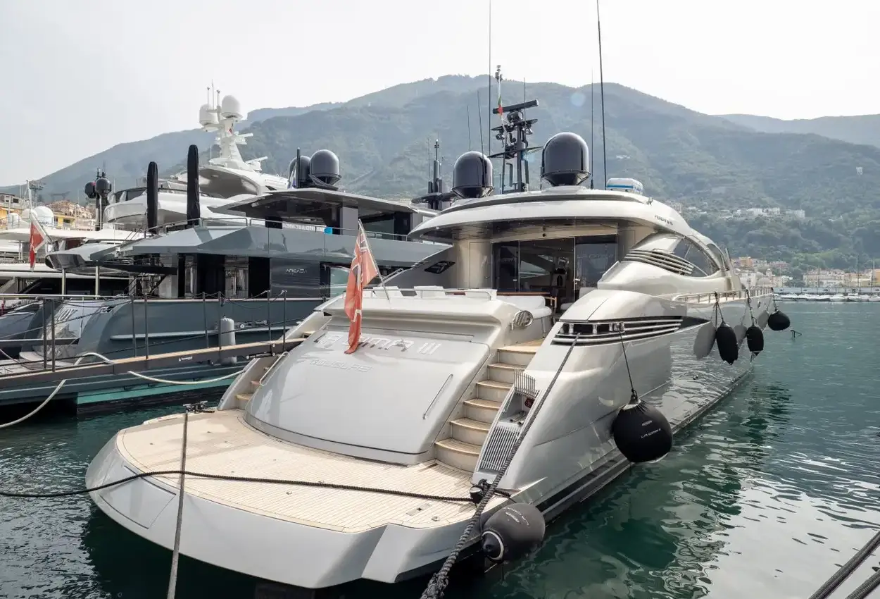 Thumbnail von Pershing 115 LA CIMA 3