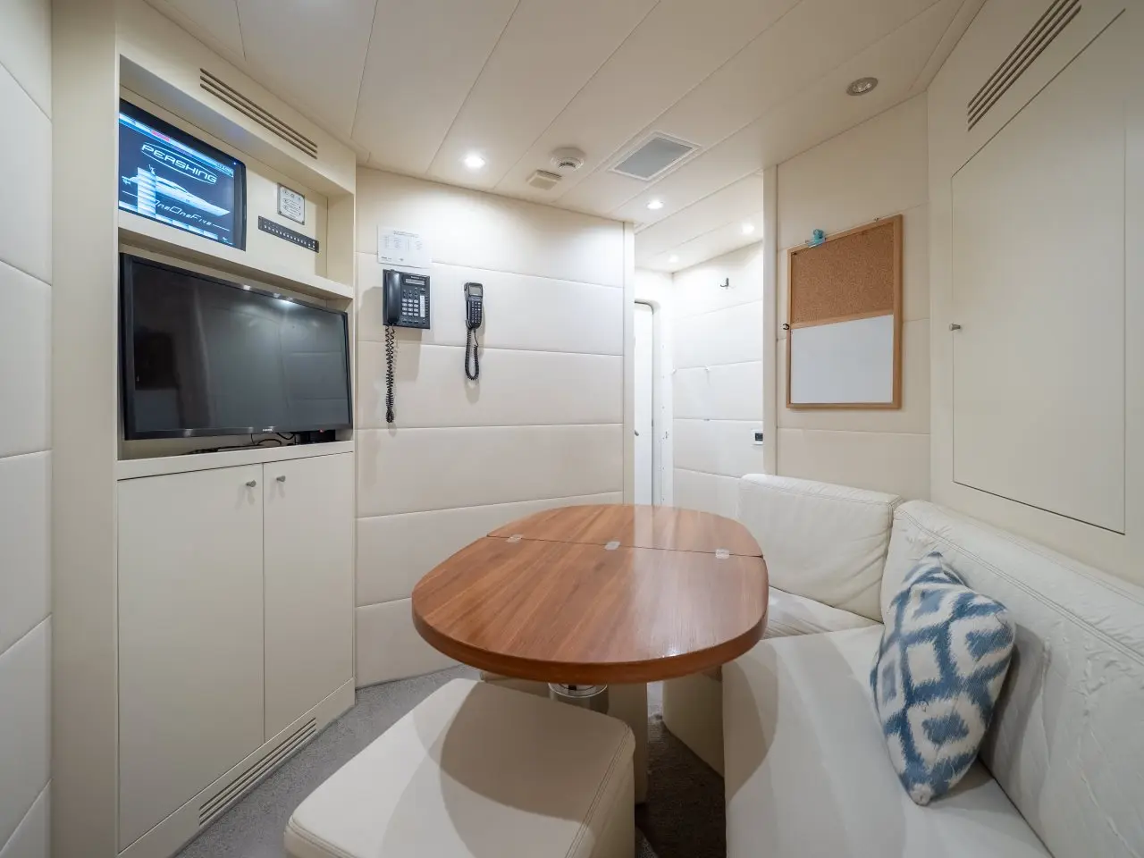 Thumbnail von Pershing 115 LA CIMA 3