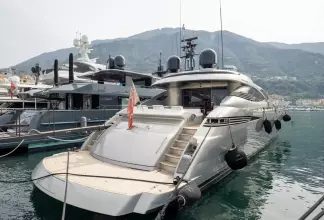 Thumbnail von Pershing 115 LA CIMA 3