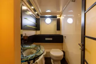 Thumbnail von Azimut 62 BARBA 3