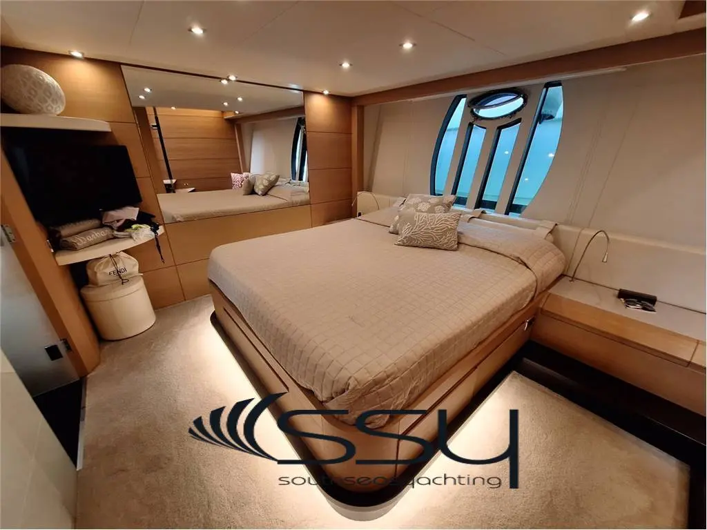 Thumbnail von Pershing 80 SUR