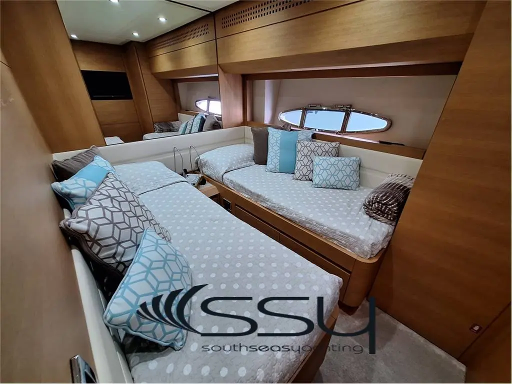 Thumbnail von Pershing 80 SUR