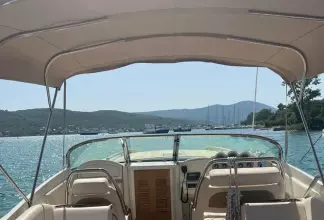 Thumbnail von Chris Craft Corsair 28