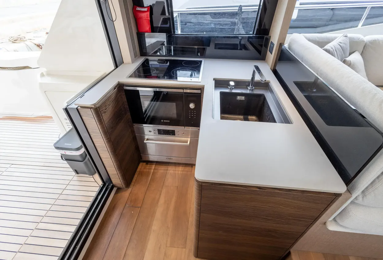 Thumbnail von Ferretti Yachts 500