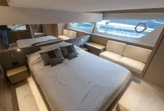 Thumbnail von Ferretti Yachts 500