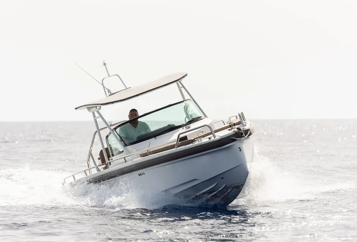 Axopar 28 T Top RAPOXA