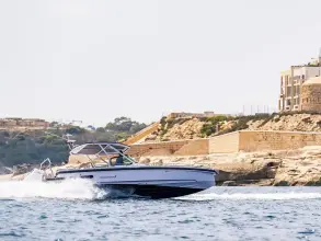 Thumbnail von Axopar 28 T Top RNB