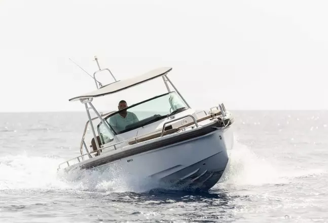 Axopar 28 T Top RAPOXA