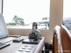 Thumbnail von Van Den Hoven Executive 18.50 - Stabilizers