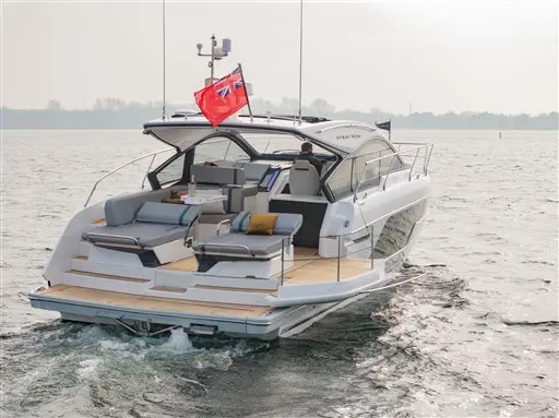 Thumbnail von Fairline Targa 40