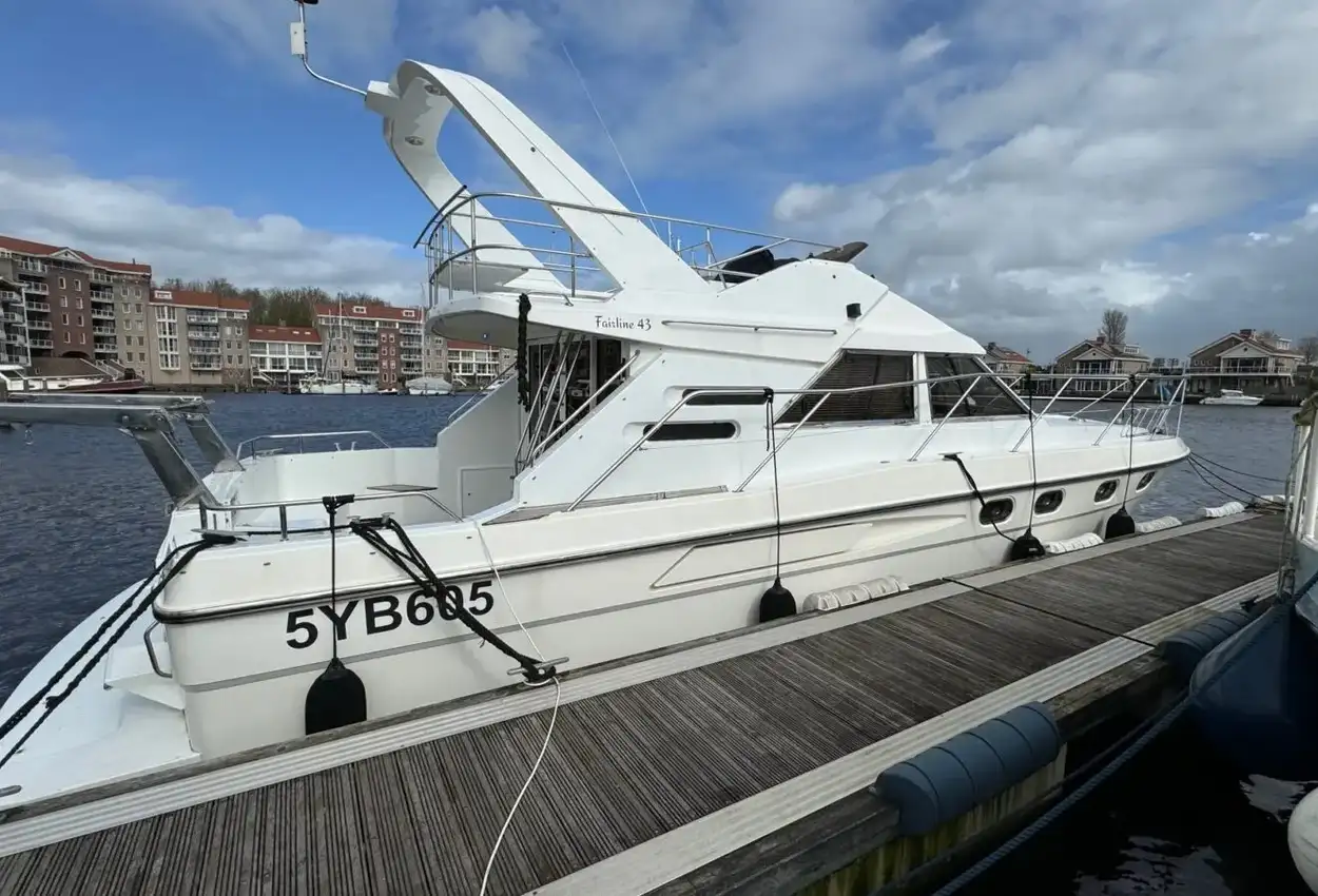 Thumbnail von Fairline 43