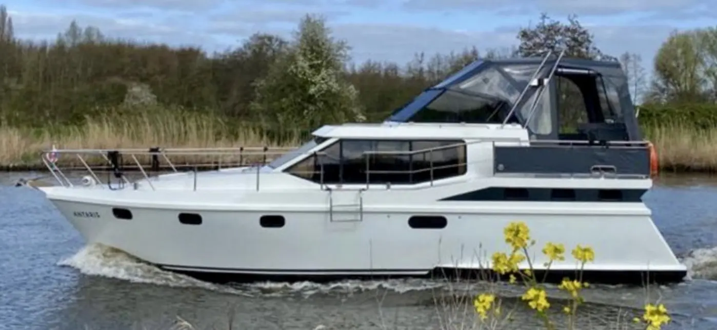 Vri Jon 37 Vri-Jon Contessa 37 AK Cabrio