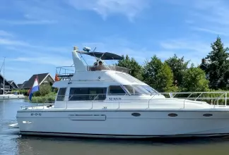 Thumbnail von Whitewater Wolfe 46 Flybridge