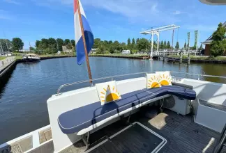 Thumbnail von Whitewater Wolfe 46 Flybridge