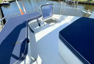 Thumbnail von Whitewater Wolfe 46 Flybridge