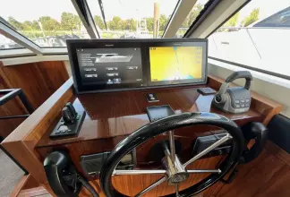 Thumbnail von Van Den Hoven Executive 15.00 MK II Van den Hoven Executive 15.00 MK II