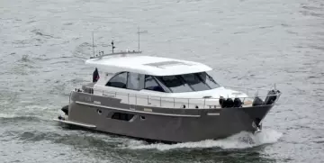 Thumbnail von Van Den Hoven Executive 15.00 MK II Van den Hoven Executive 15.00 MK II