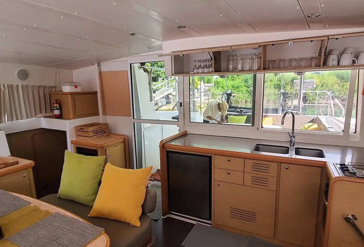 Thumbnail von Lagoon 420 Chirouble