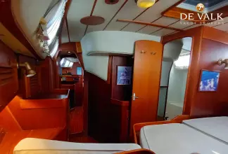 Thumbnail von Hallberg-Rassy 45