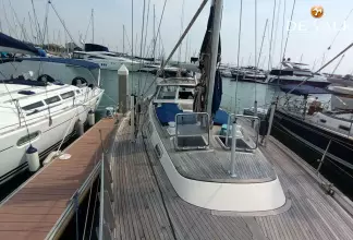 Thumbnail von Hallberg-Rassy 45