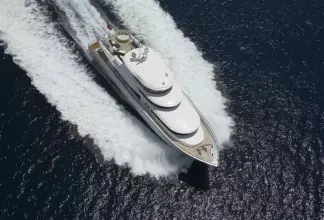 Thumbnail von Johnson 110 JOHNSON 110 FLYBRIDGE