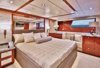 Thumbnail von Johnson 80 JOHNSON 80 FLYBRIDGE