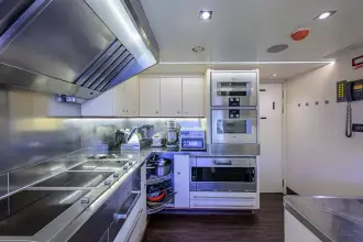 Thumbnail von Benetti Vision 145