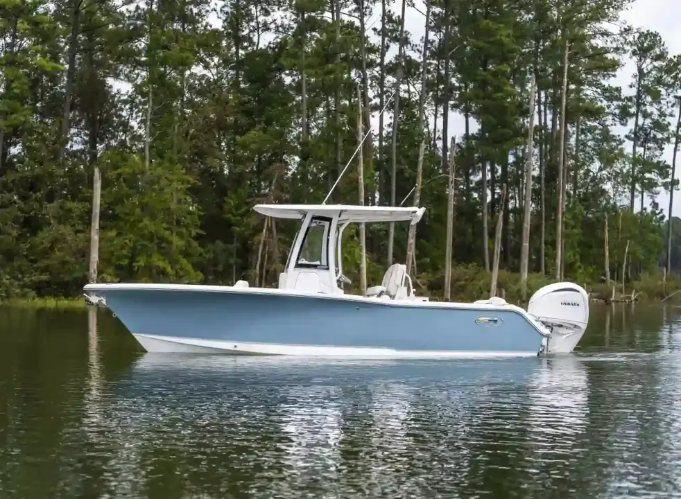 Sea Hunt Ultra 245 SE