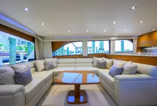 Thumbnail von Viking 65 Enclosed Enclosed Bridge w/Tower