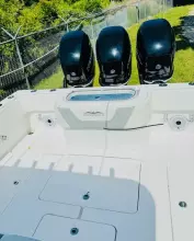 Thumbnail von Invincible 36 Open Fisherman