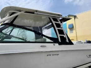 Thumbnail von Boston Whaler 270 Vantage