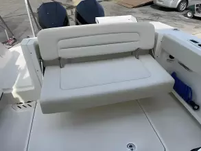 Thumbnail von Boston Whaler 270 Vantage
