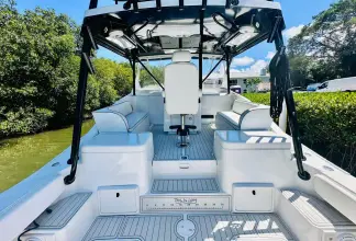 Thumbnail von Luhrs 320 Tournament