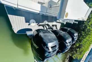 Thumbnail von Luhrs 320 Tournament