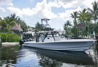 Thumbnail von Regulator 41 Grey Hull