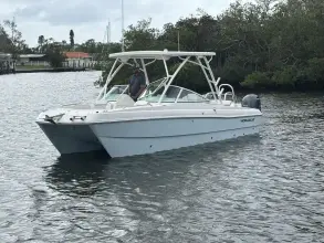 Thumbnail von World Cat 230 SD