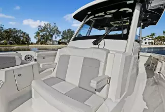 Thumbnail von Pursuit S 328