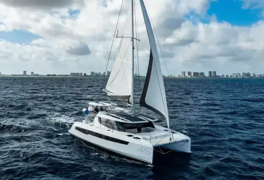 Leopard 45 L45 - Hybrid