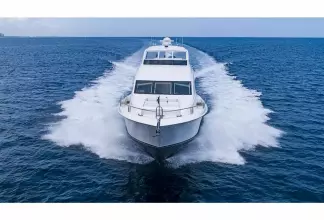 Thumbnail von Lazzara Yachts 80 Skylounge M.Y.