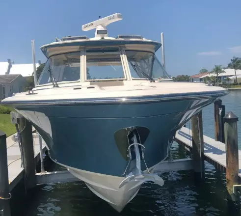 Grady White Freedom 325