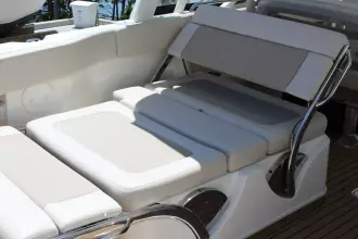 Thumbnail von Boston Whaler 320 Vantage