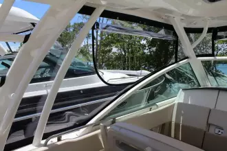 Thumbnail von Boston Whaler 320 Vantage
