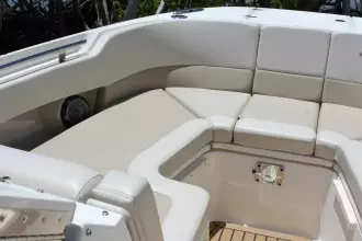 Thumbnail von Boston Whaler 320 Vantage
