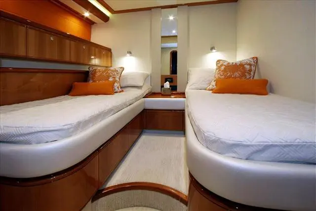 Thumbnail von Ferretti Yachts 760